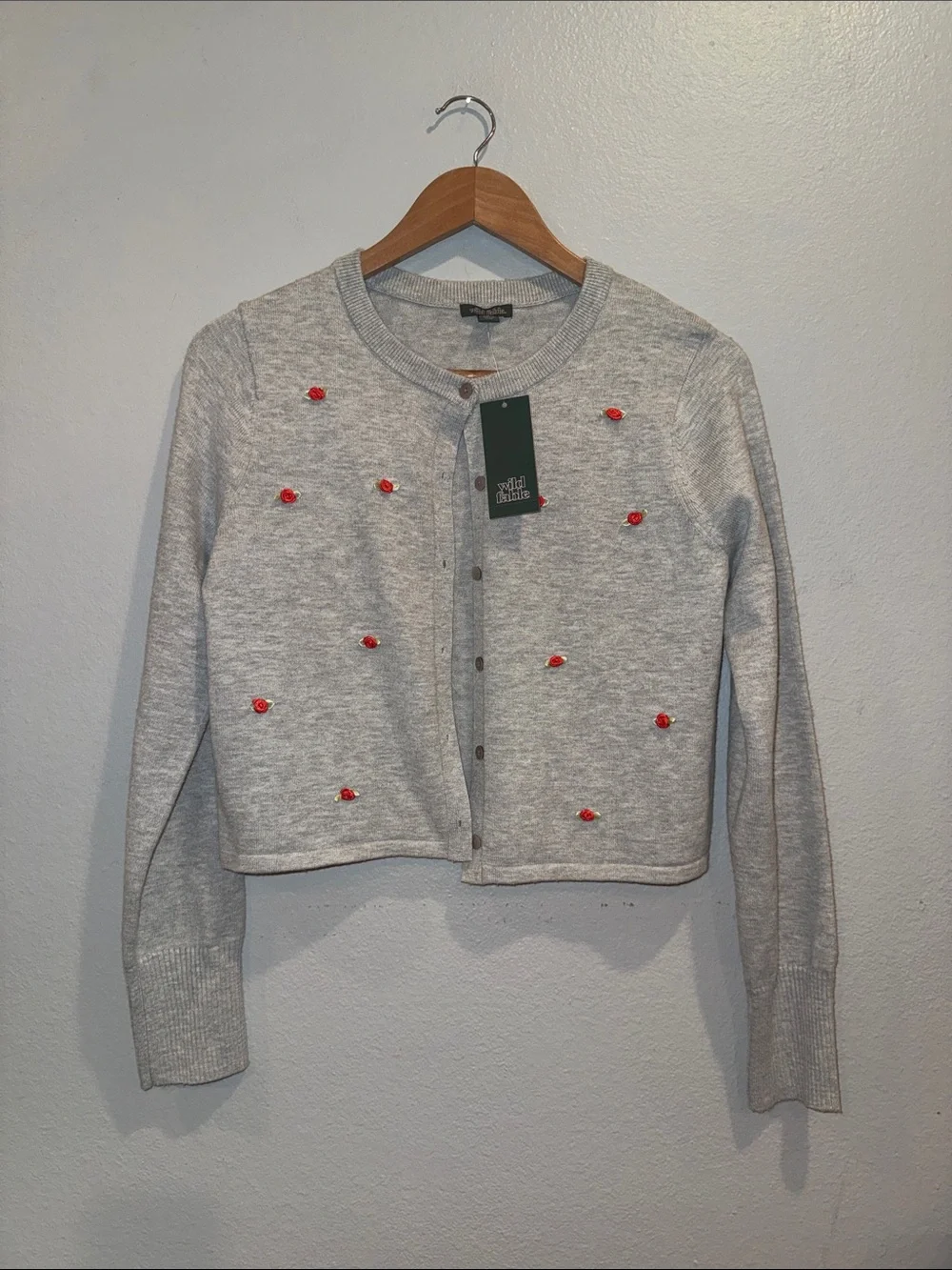 Wild Fable Gray Crewneck Cardigan with Red Flower Accents size small